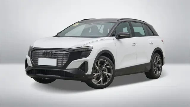 کفپوش پنج بعدی جدید آئودی Q5 e-tron هفت نفره